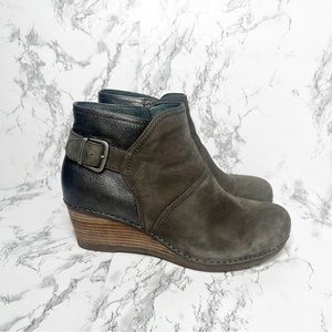 Dansko Shirley Nubuck Ankle Leather Boots Gray 40